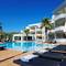 Отель Molos Bay Hotel
