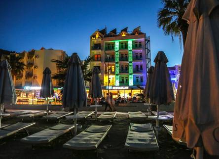 Отель B&B Yuzbasi Beach
