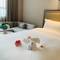 Отель Southern Airlines Pearl Hotel