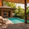 Отель Tango Luxe Beach Villa