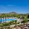 Отель Garbi Cala Millor Hotel