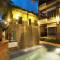 Отель Motive Cottage Resort