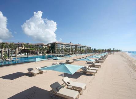 Отель The Mulia Bali
