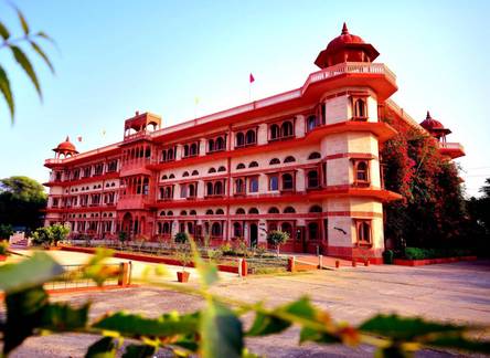 Отель Umaid Lake Palace