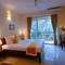 Отель TreeHouse Blue Hotel & Serviced Apartments