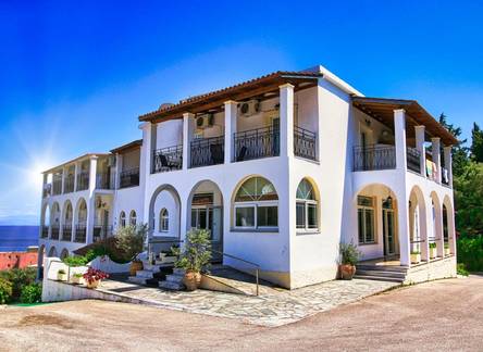 Отель Yannis Hotel