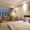 Отель Golden RiverView Hotel