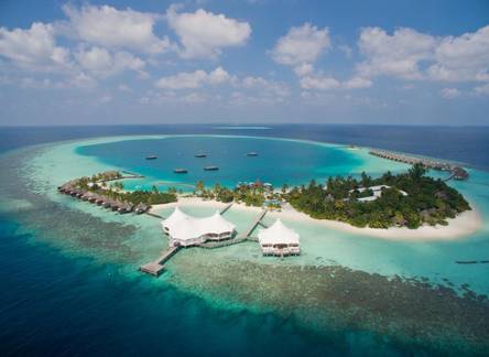 Отель Safari Island Resort & Spa