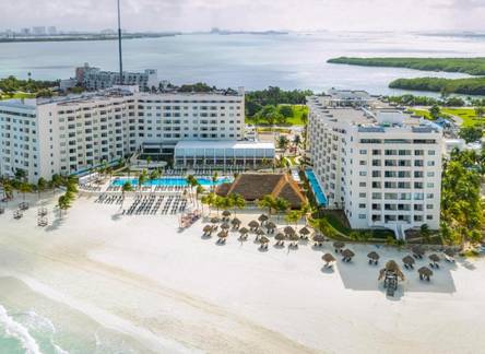 Отель Melia Casa Maya Cancun