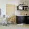 Отель Royalty Suites