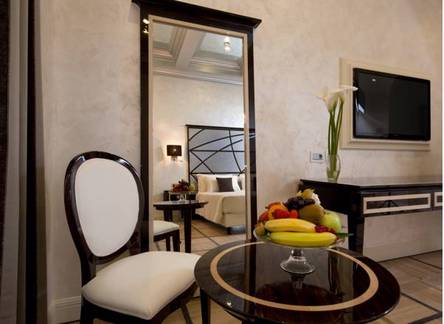 Отель Grand Hotel Leonardo Da Vinci
