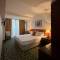 Отель Shirak Hotel
