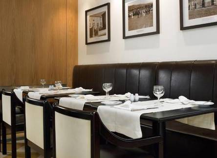 Отель NH Campo Grande Hotel