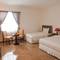Отель Den Long Do Hotel