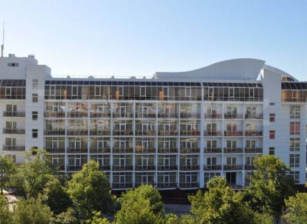 Отель Kompass Hotels Круиз