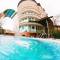Отель Family Resort Милоо