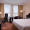 Отель Cort Inn St-Petersburg Hotel & Conference Center