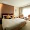 Отель Beijing Landmark Hotel