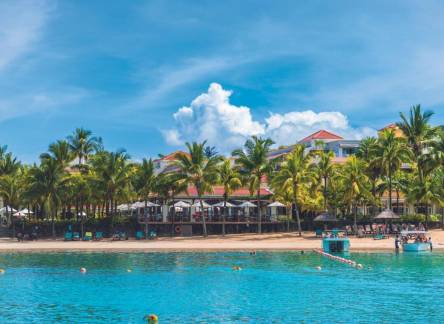 Отель Beachcomber Le Mauricia