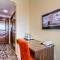 Отель Discovery Hotel