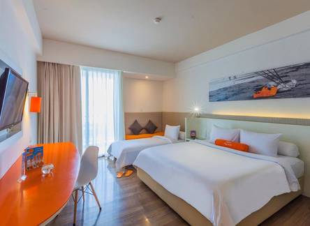 Отель Harris Hotel Seminyak