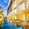Отель Harris Hotel Seminyak