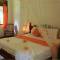 Отель Bois d'Amour Guesthouse