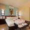 Отель Le Relax Self Catering Apartment
