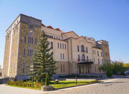 Отель Caucasus Hotel