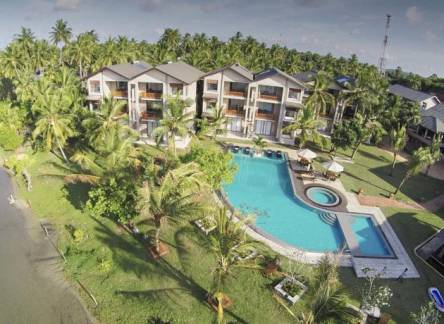 Отель Amaranthe Bay Resort & Spa