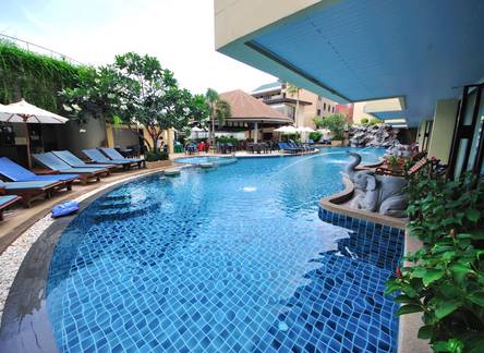 Отель Palmyra Patong Resort