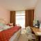 Отель DoubleTree by Hilton Varna - Golden Sands