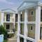 Отель Renia Hotel Apartments