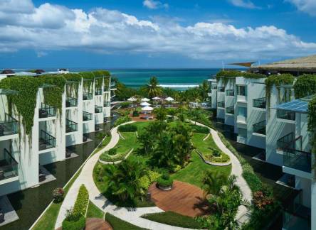 Отель Sheraton Bali Kuta Resort