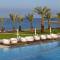 Отель King Evelthon Beach Hotel & Resort