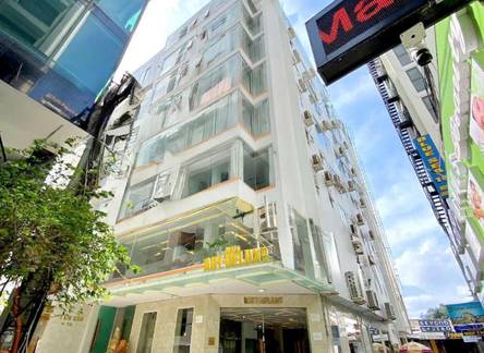 Отель Art Deluxe Hotel