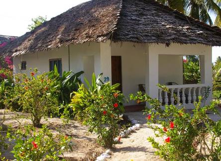 Отель Ndame Beach Lodge