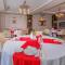 Отель Euphoria Palm Beach Resort
