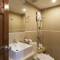 Отель Patong Max Value Hotel