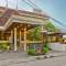Отель The Rani Hotel & Spa