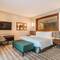 Отель Resorts World Sentosa - Equarius Hotel