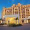 Отель DoubleTree by Hilton Resort & Spa Marjan Island