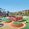 Отель DoubleTree by Hilton Resort & Spa Marjan Island