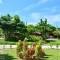 Отель Heliconia Grove Villas