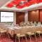 Отель Crowne Plaza Dubai-Deira