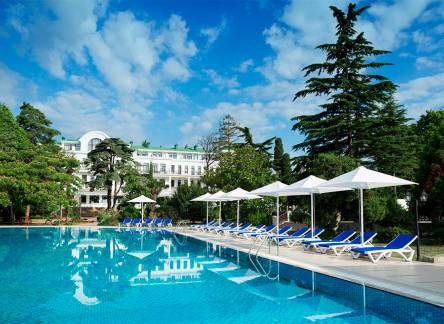 Отель Riviera Sunrise Resort & Spa