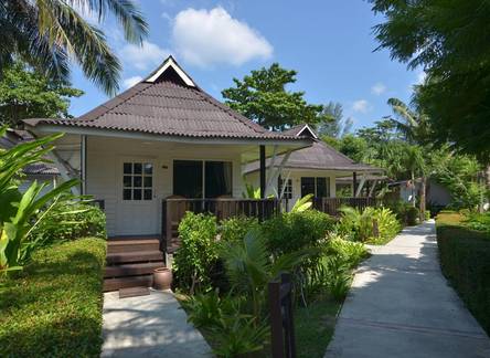 Отель Nakara Long Beach Resort