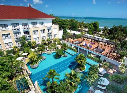 Отель Truntum Kuta Bali