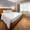 Отель Harmony Saigon Hotel