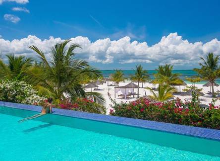 Отель KonoKono Beach Resort